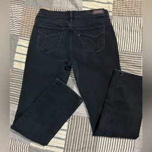 Straight leg Levi’s